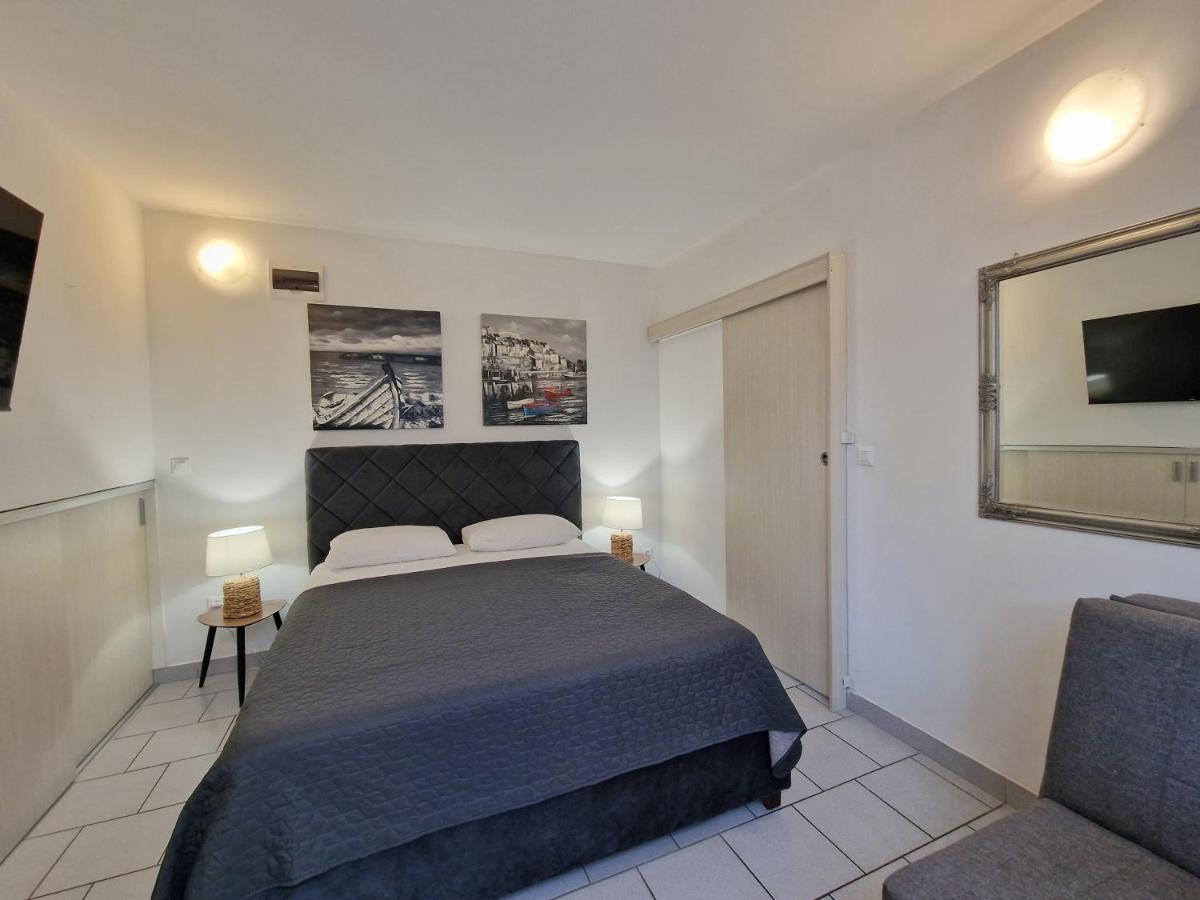 Apartment Stay Inn Split Exteriör bild
